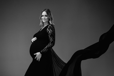 Maria Gravid 10